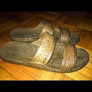 Brown Pali Hawaii sandals